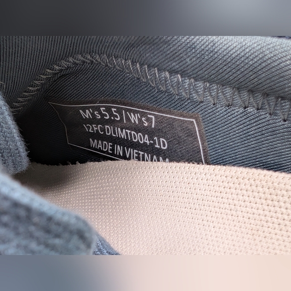 Kizik Lima Hands Free Running Shoes Womens Size 7 Blue Tidepool Sneakers - Picture 14 of 14